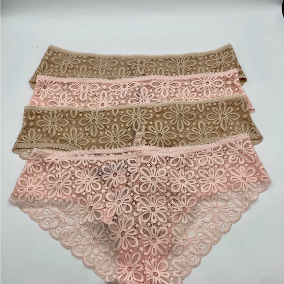 VICTORAS SECRET SZ LARGE NWT 4 PACK FLORAL SHEER CHEEKY PANTIES!! - Picture 3 of 7